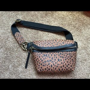 NWOT Cheetah Print Fanny pack